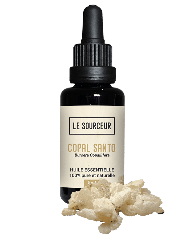 Flacon d'huile essentielle avec du Copal Santo